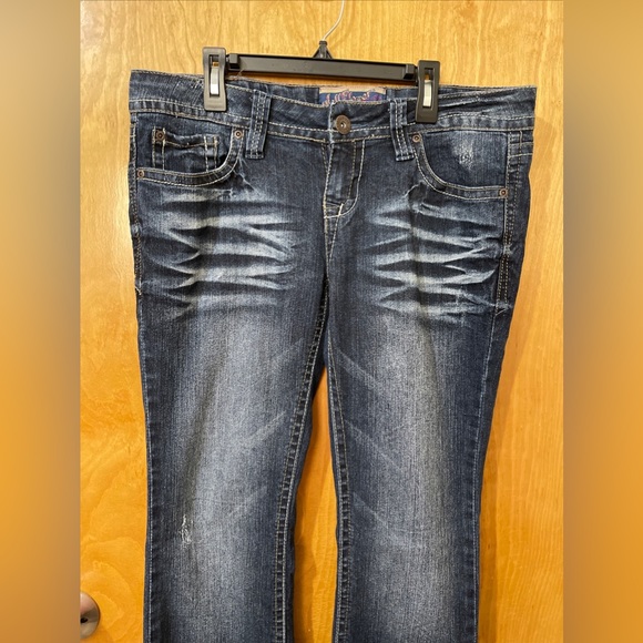Wallflower Jeans Size 9 Low Rise Dark Wash Bootcut Flare - Picture 3 of 9